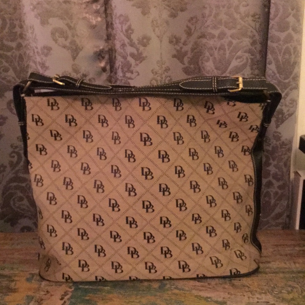 Dooney & Bourke Large Hobo bag